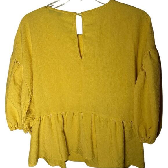 HYFVE Yellow Women's size large Top with puff sleeves, boho, ruffle bottom, - Picture 3 of 9